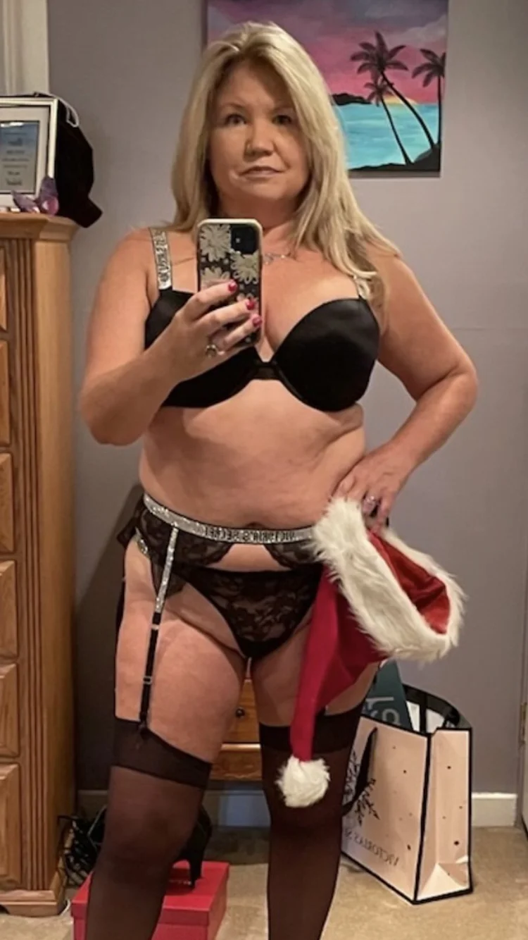 Blonde MILF Selfies image 14