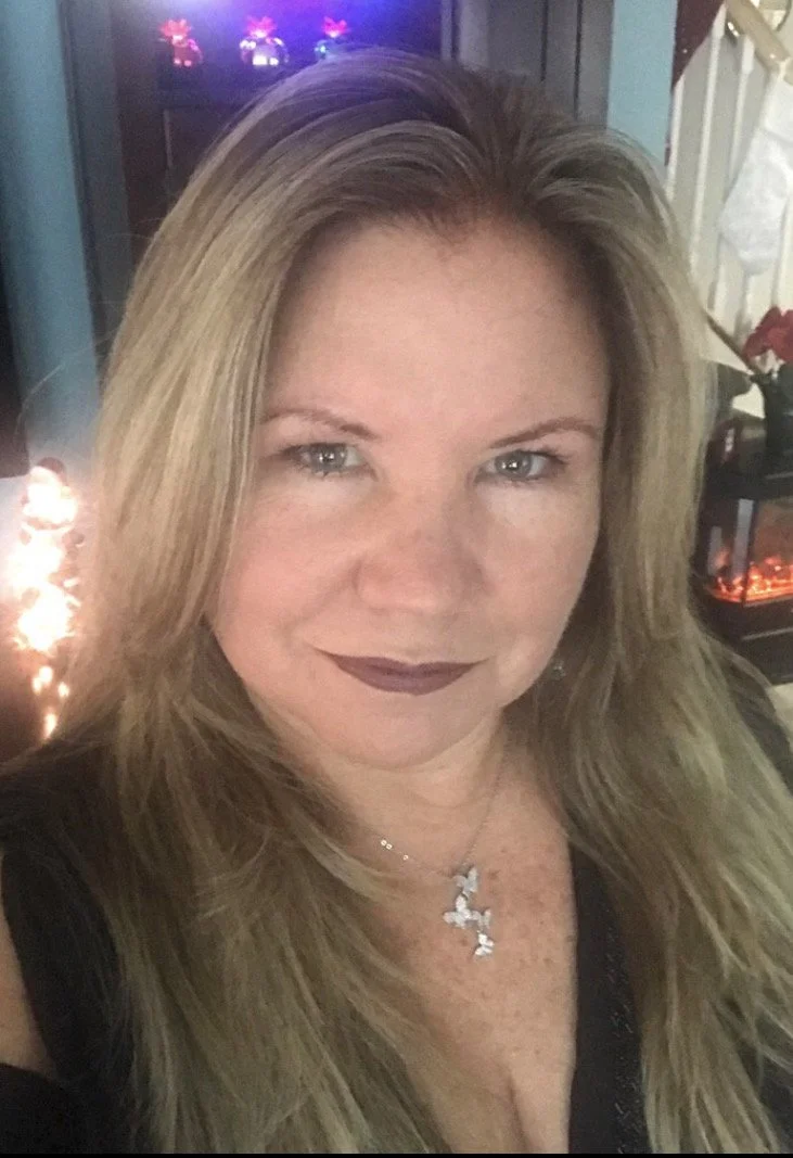 Blonde MILF Selfies image 15