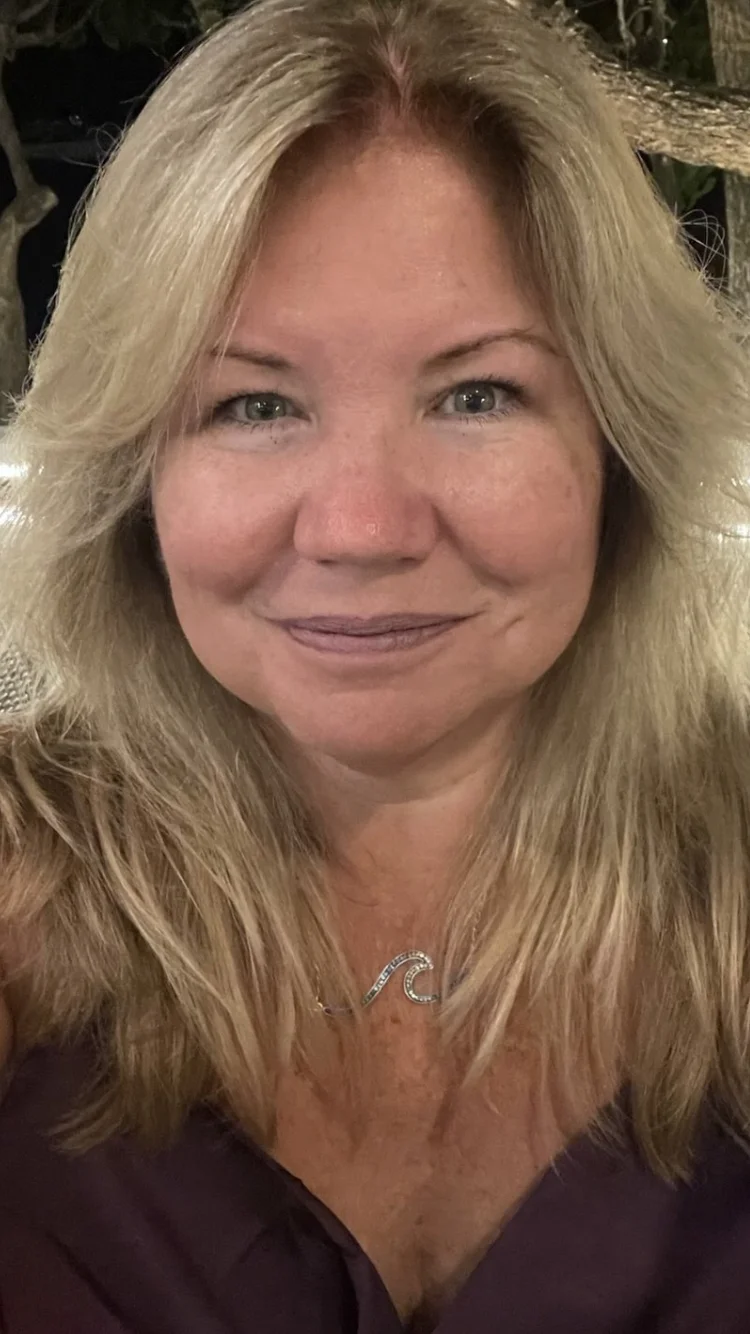 Blonde MILF Selfies image 16