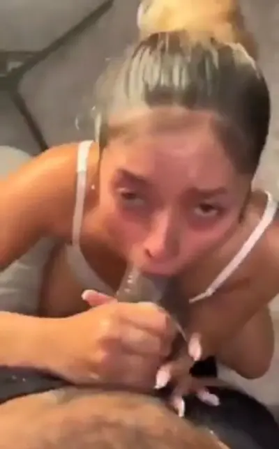 Lightskin Thot Putting In That Work Sucking That BBC cover image