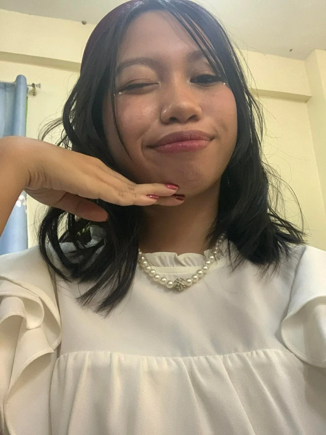 Slutty girls Rania and Frances 18yo, Philippines image 4