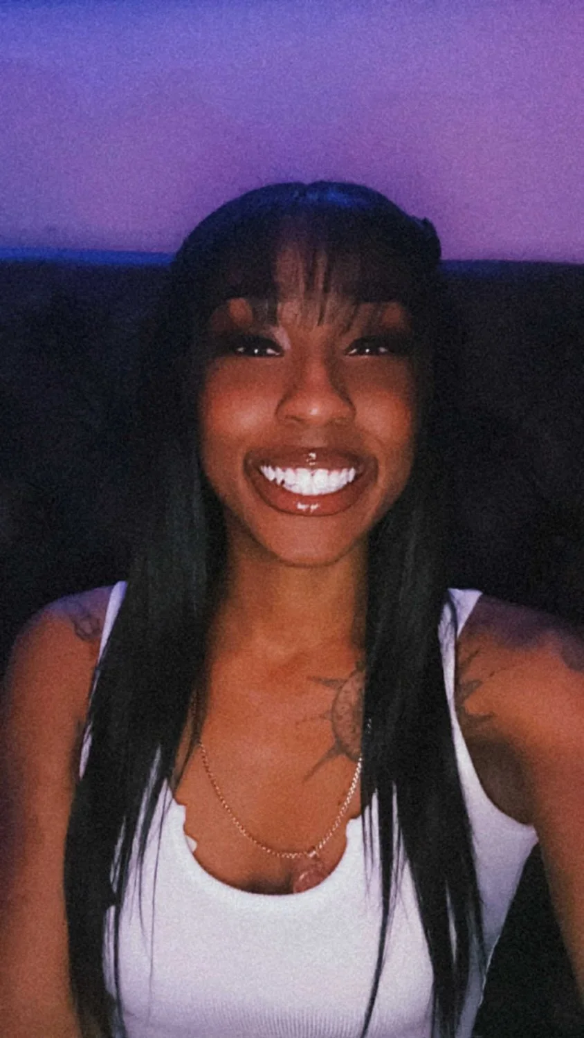 West Orlando Florida Popular Bahamian thot maryah cobb playing with her pretty pussy leaked image 10