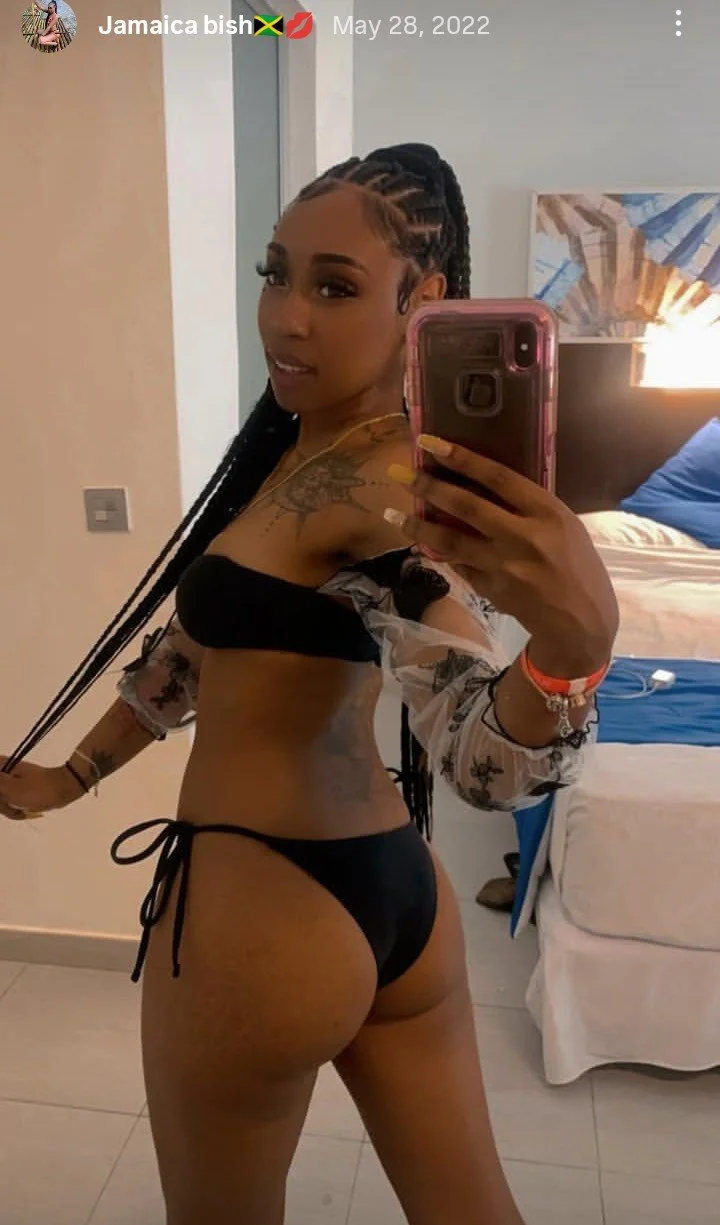 West Orlando Florida Popular Bahamian thot maryah cobb playing with her pretty pussy leaked image 26