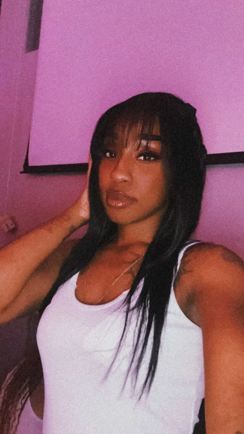 West Orlando Florida Popular Bahamian thot maryah cobb playing with her pretty pussy leaked image 8