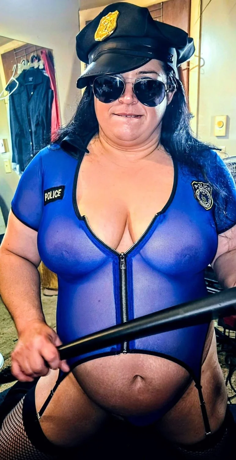 BBW PAWG Julie image 2