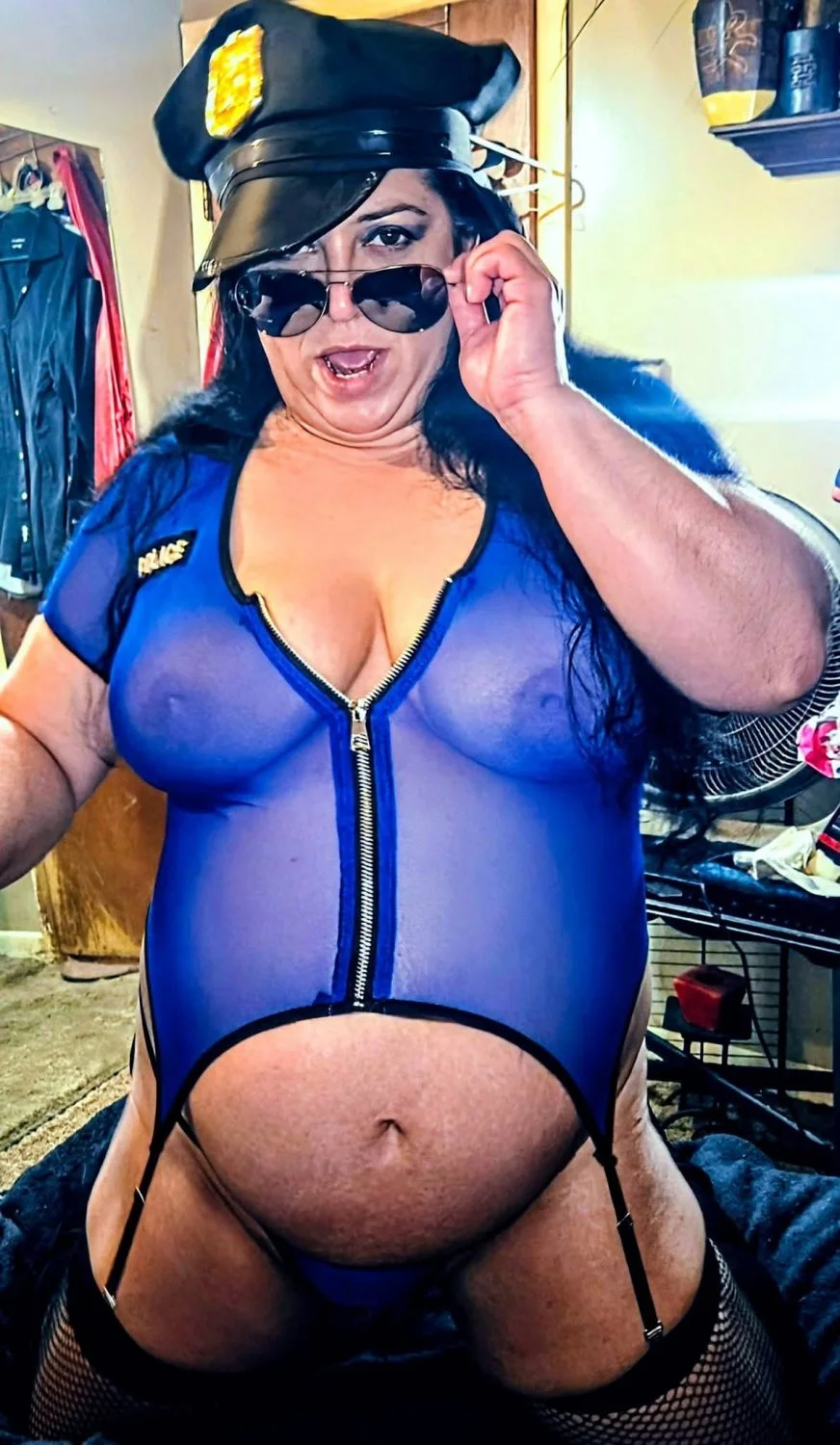 BBW PAWG Julie image 4
