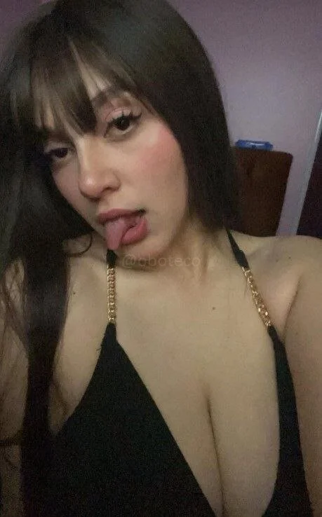 Novinha peituda vazada main image