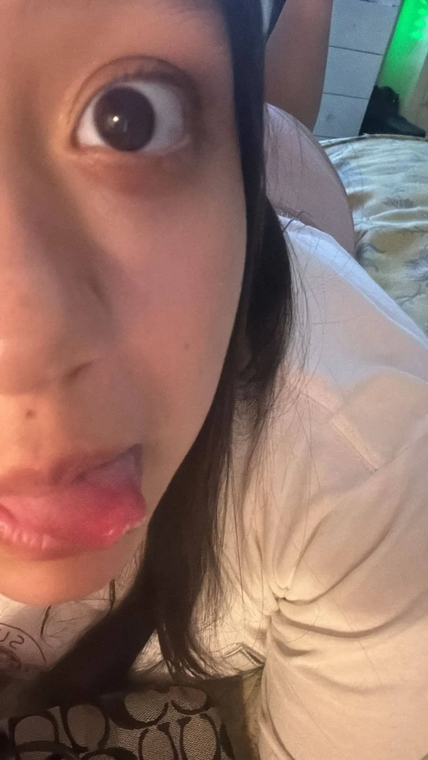 Mina 18 image 10