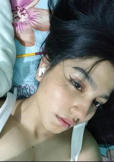 Más de la puta bonita de Paola cover image
