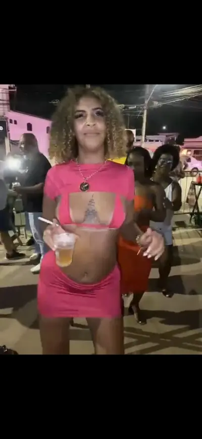 Vazou novinha com carinha de puta dançando funk 🔞🔥 cover image