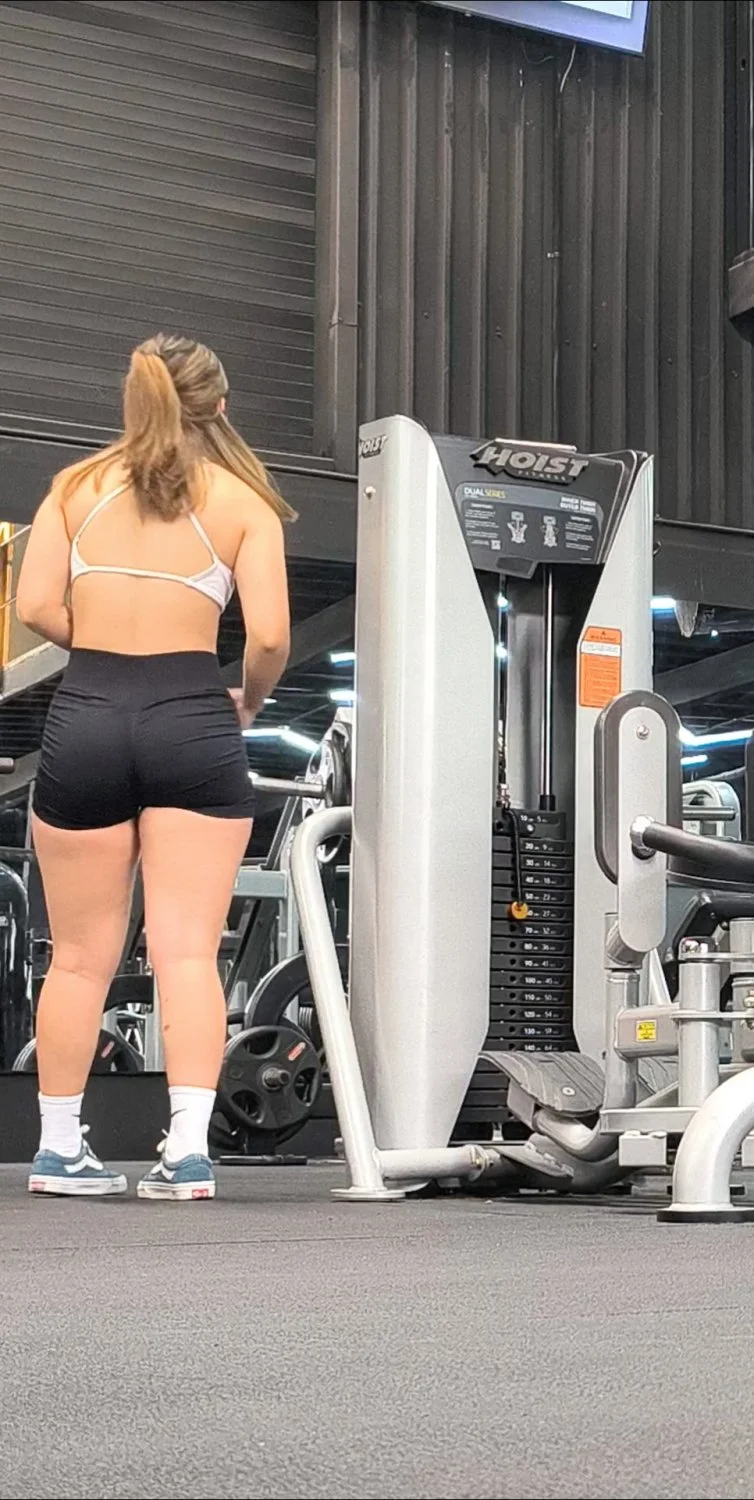 Blanquita en el gym image 12