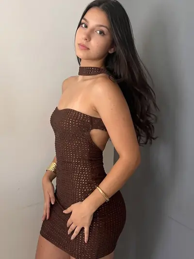 Moreninha a beleza delicia...essa muito linda , novinha gostosa !!! cover image