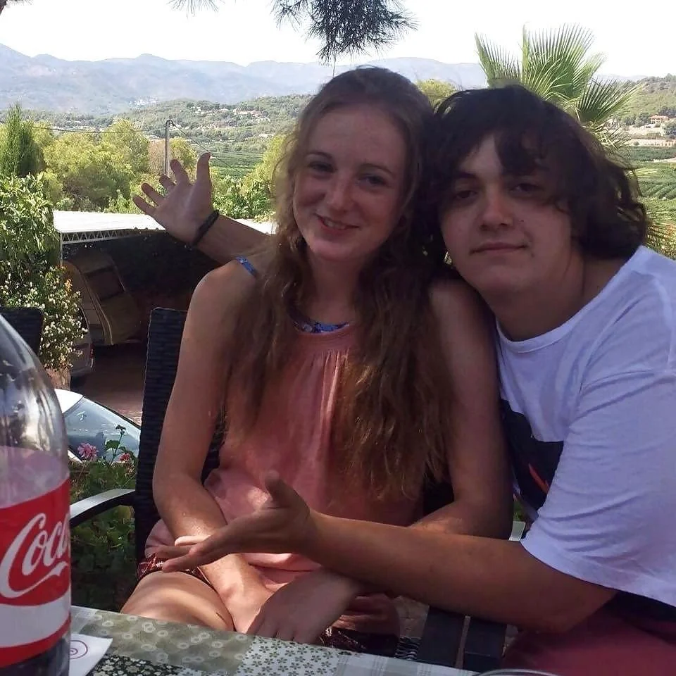 Hot Couple image 9