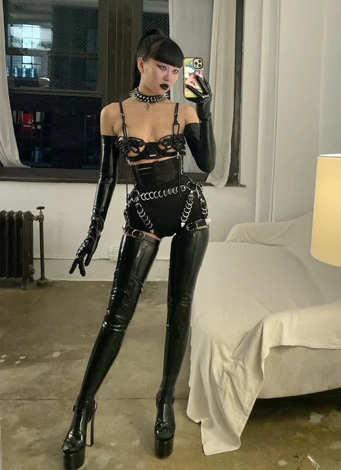 🎌CREEPYYEHA🎌 image 6