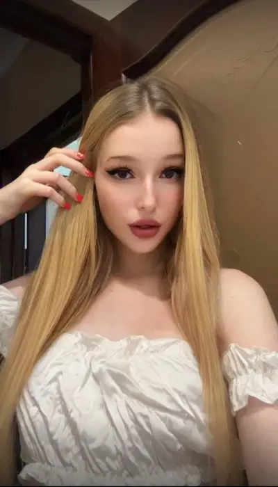 018-Cute teen blonde, The most beautiful and pink pussy🌸 Part 2 cover image