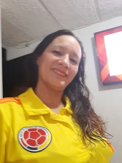 Milfs cristiana cover image