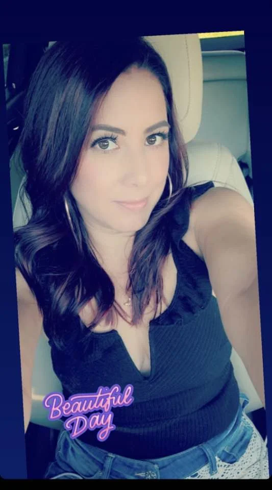 Co worker kat image 4