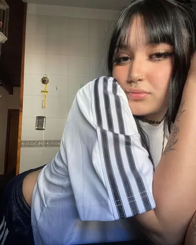 Morrita putita con unas nalgas ricas cover image