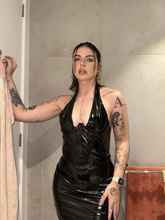 Tatted GF Is On Point image 3