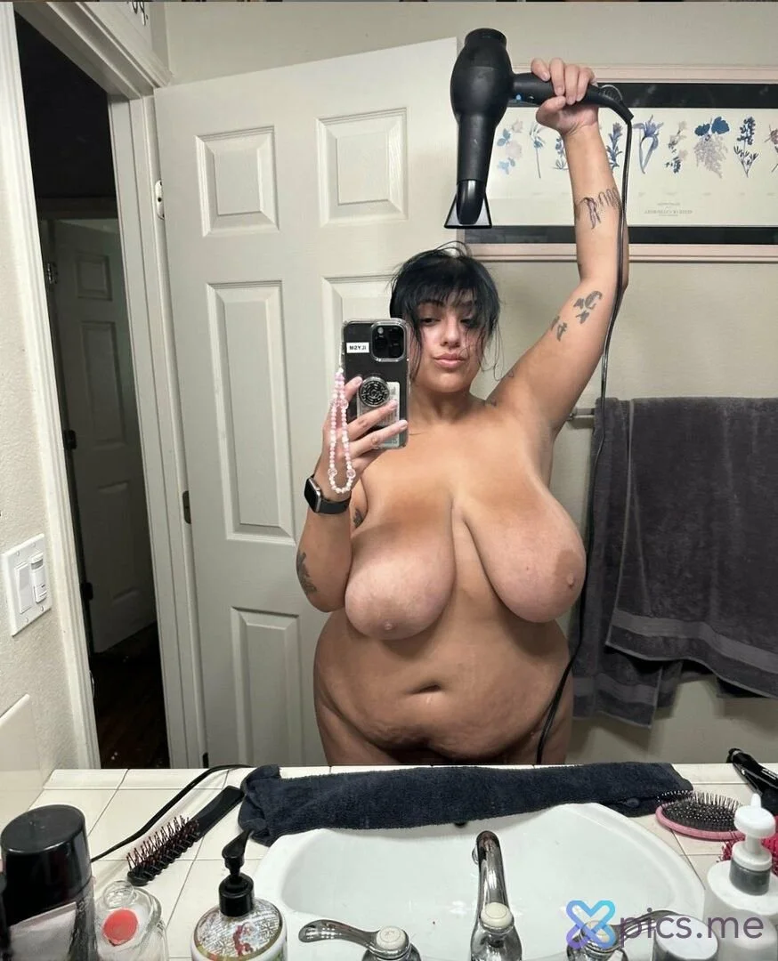 BBW Latina image 17