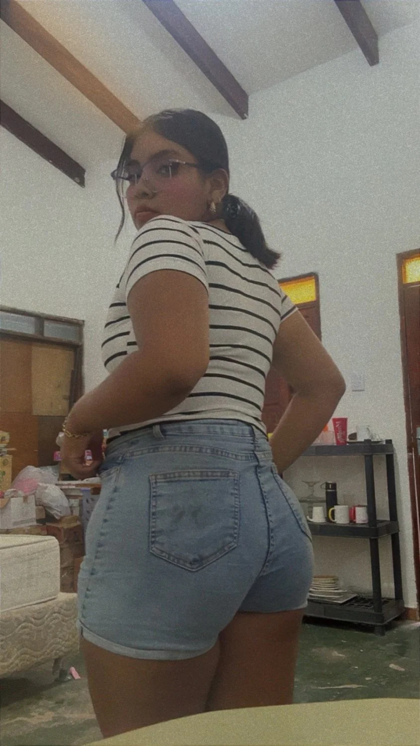 Perrita es exhibida 👍🏻😈 image 4