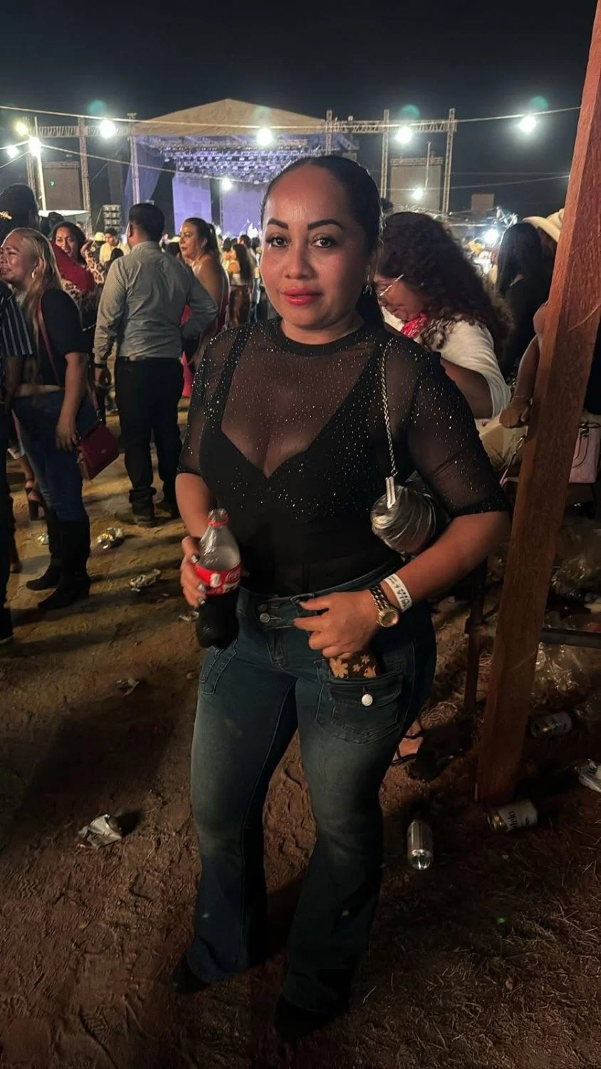 Wuerita Tabares de Acapulco, mamá soltera la convencí con ayuda económica con tal de dejarse grabar image 16