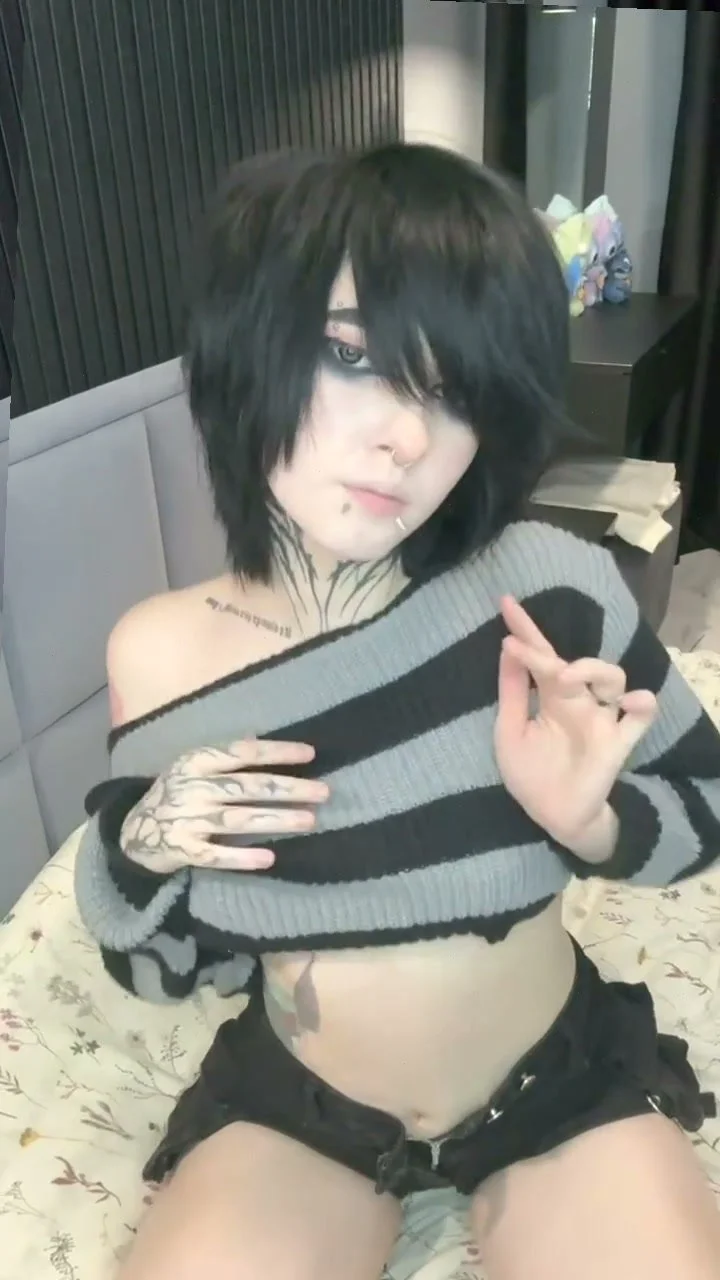 🔞 Wild wild huge tits nude cumming hard wet 💦🍑 Exclusive OF image 5