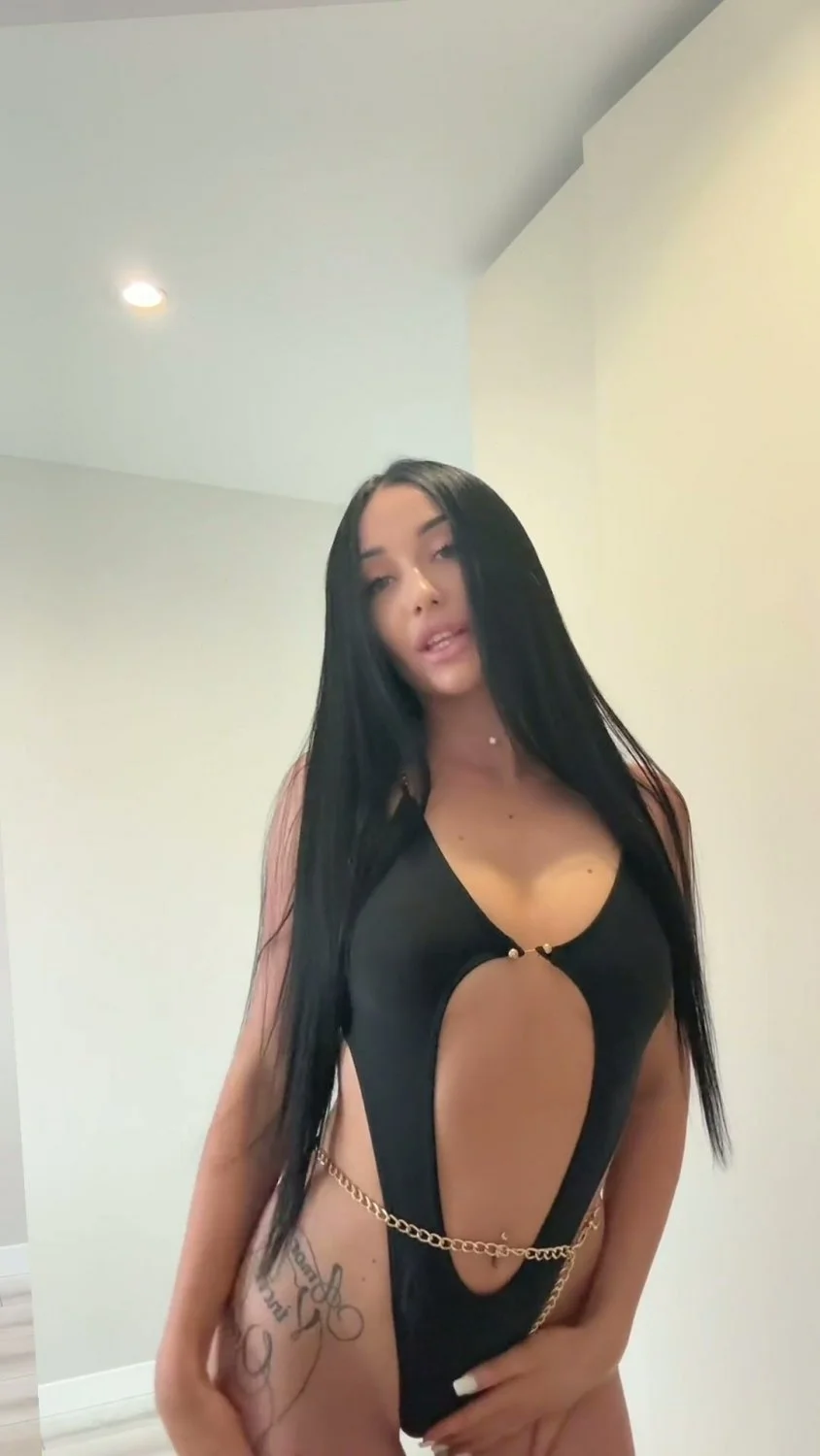 🔞 nude perky tits teasing horny nude squirt 🫦😈 Check my OF main image