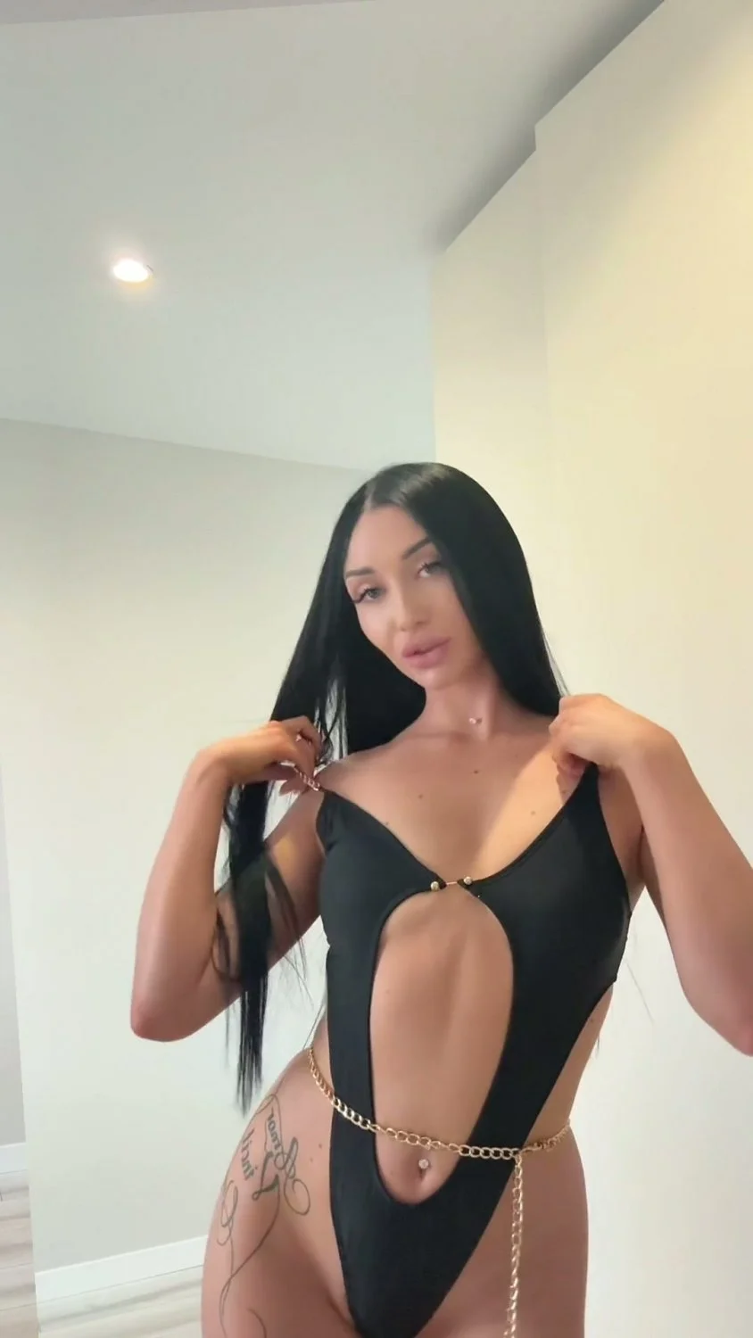 🔞 nude perky tits teasing horny nude squirt 🫦😈 Check my OF image 5