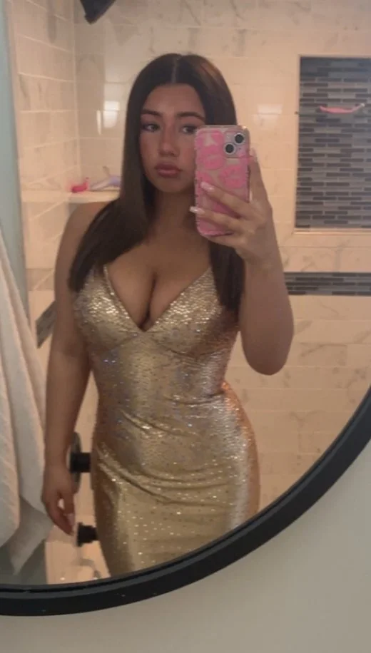 Big Boob Teen Bop Deanna image 4