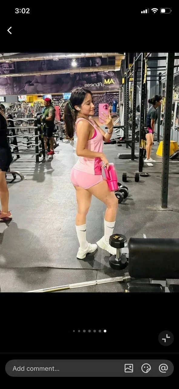 Frida Vallejo 20 años image 8