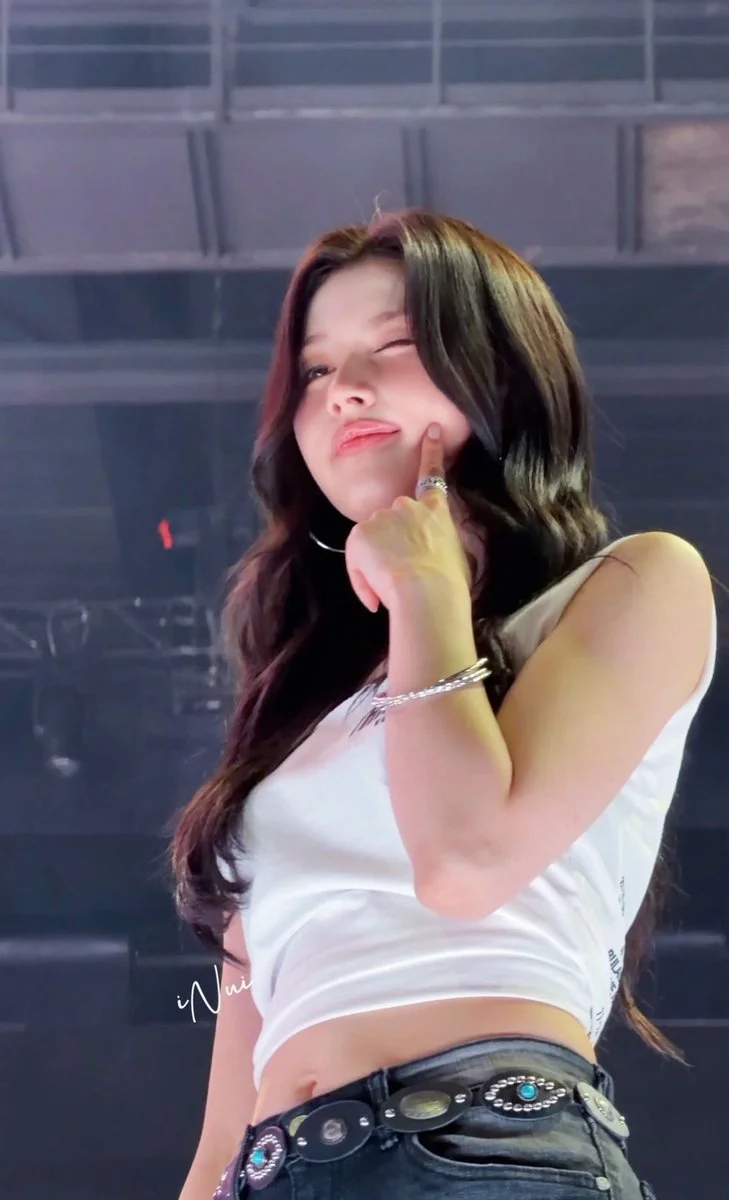Sana (Twice) Pictures 6 image 20