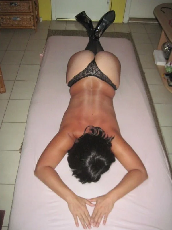 Busty Hungarian Milf Exposed image 13
