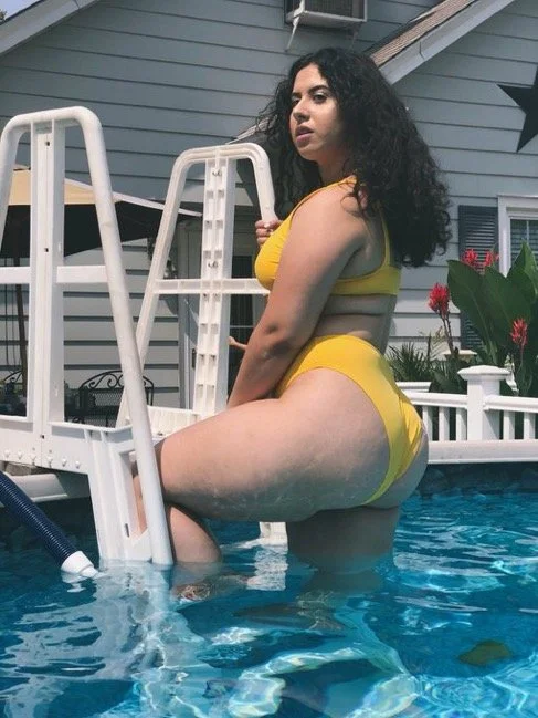 Thick latina main image