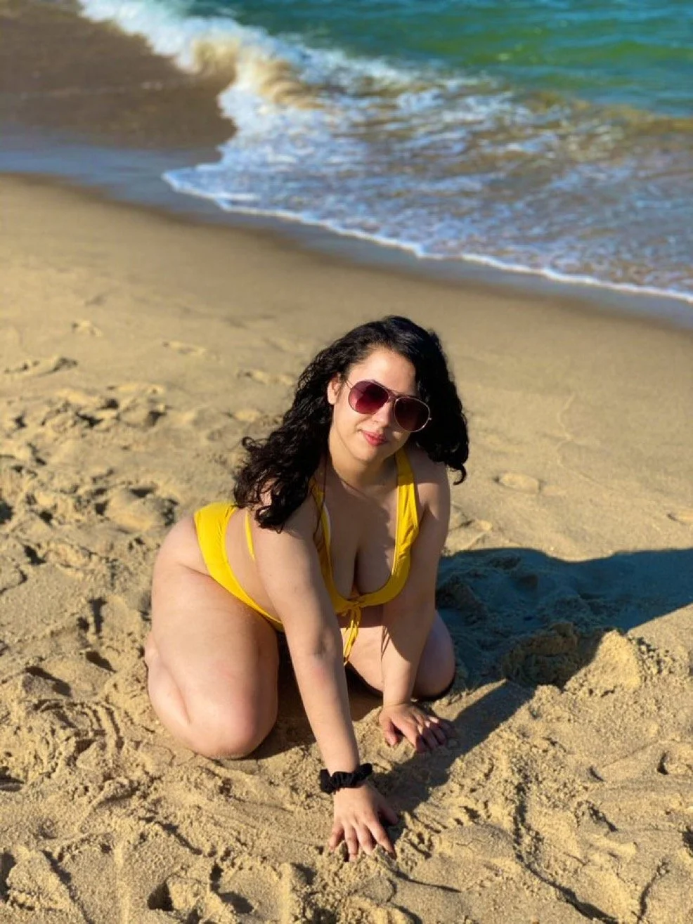 Thick latina image 4