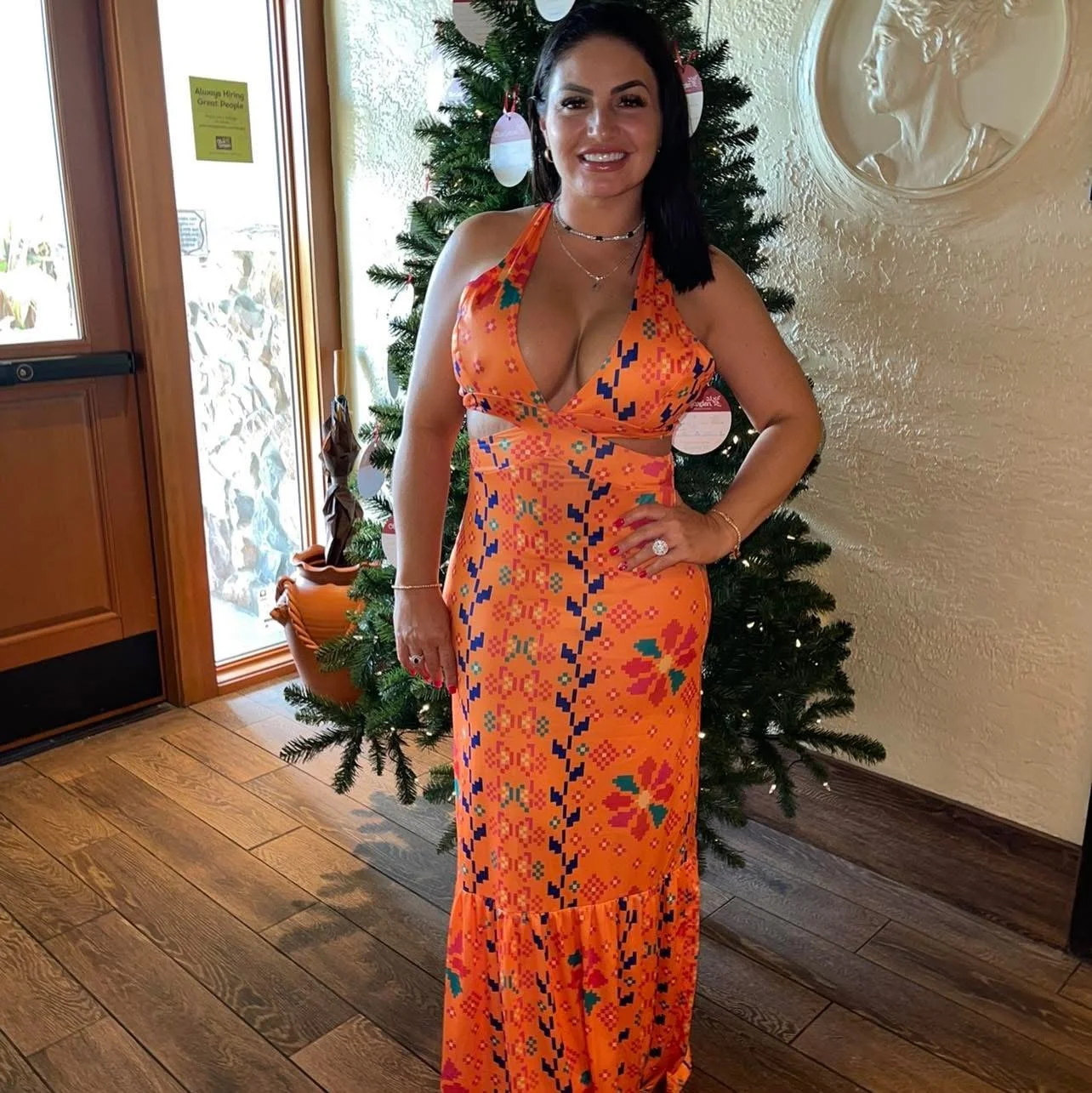 Busty Florida Latina milf Mafe Gordon image 10