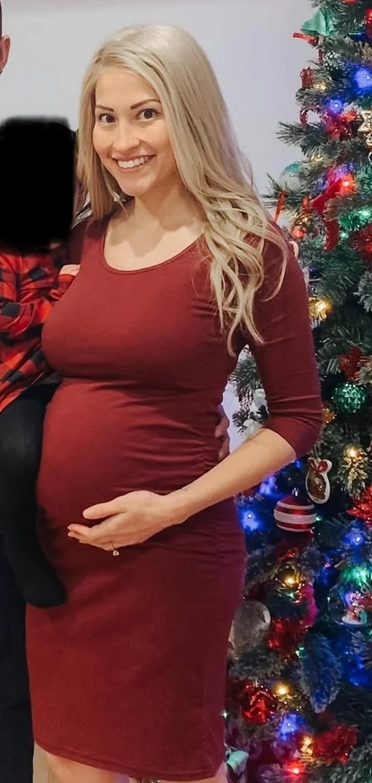 Latina MILF image 11