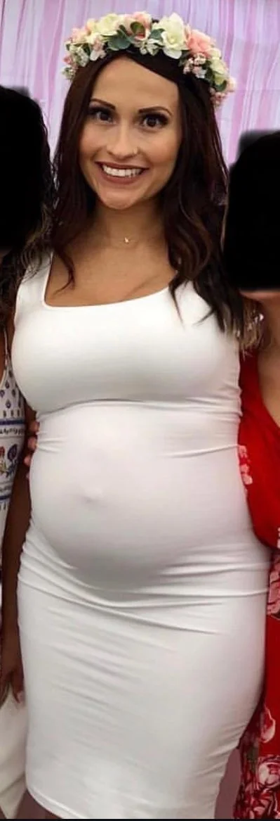 Latina MILF image 7