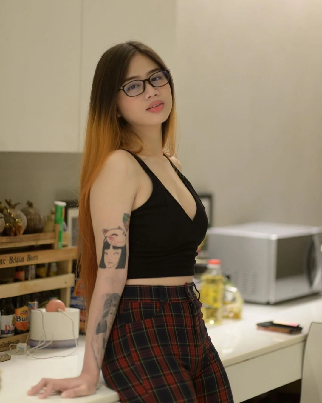 hot asian model image 20