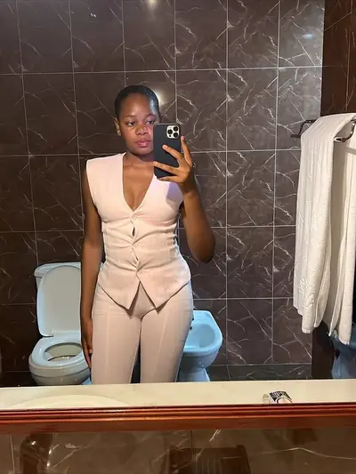 mulata angolana foi vazada🔥 cover image