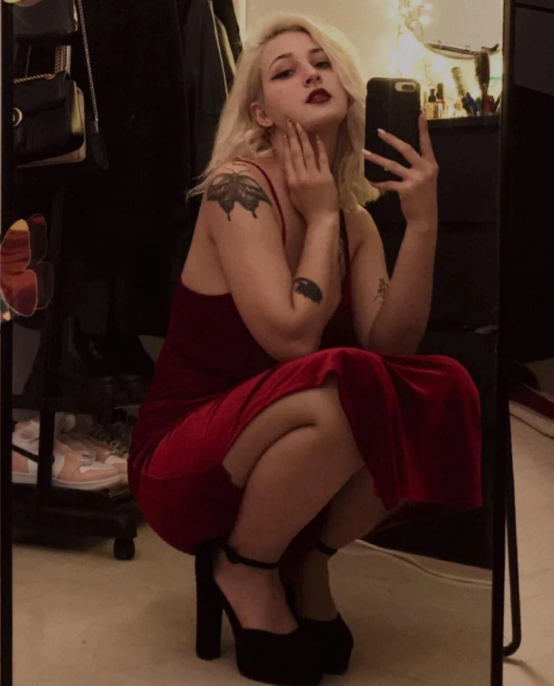 Tell me how you want to fuck my young slutty 21yo gf on kik: cuckedx image 7