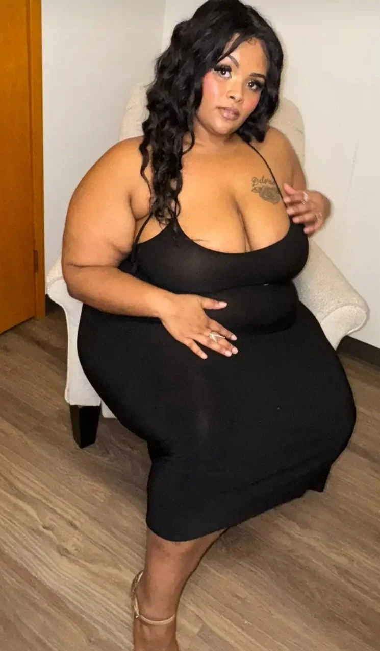 S3xY b1g bo0tY 3bony bBw !! image 10