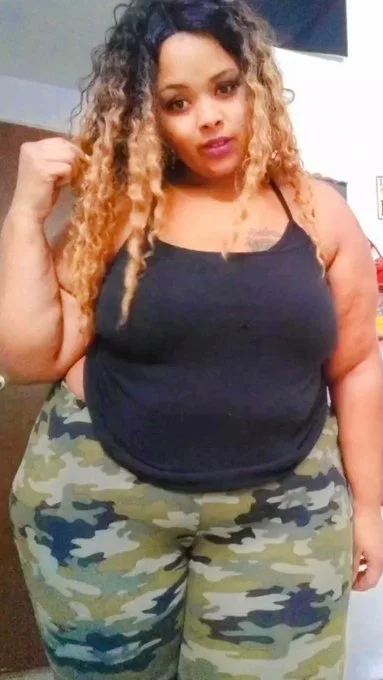 S3xY b1g bo0tY 3bony bBw !! image 3