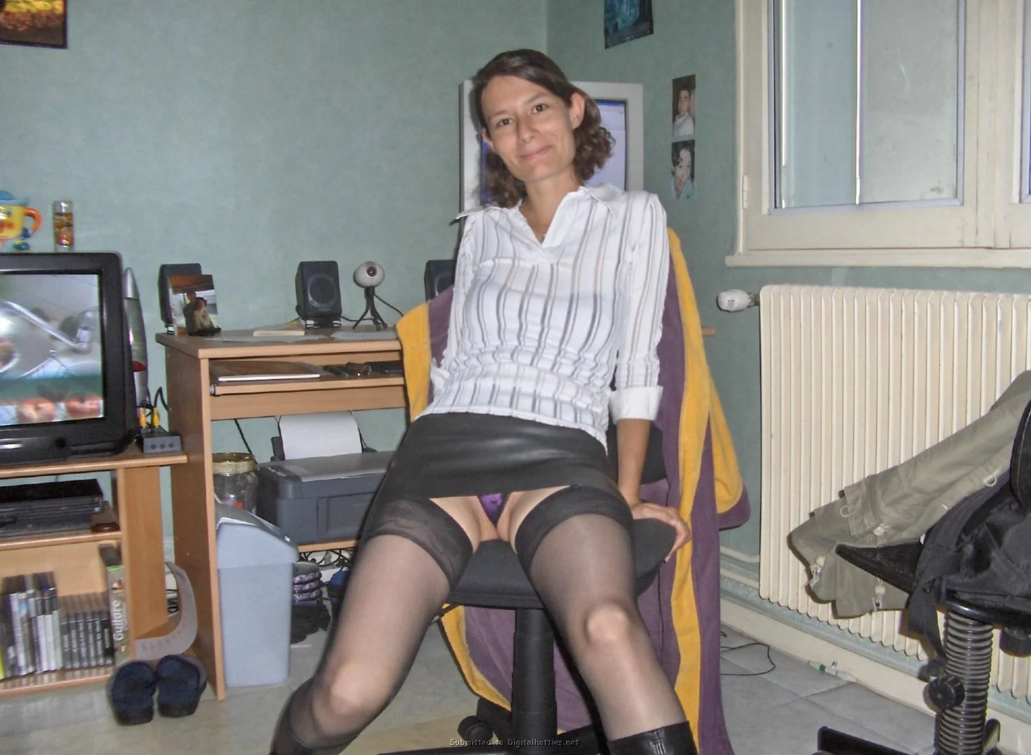 Cute Wife Bath BJ and Posing image 24
