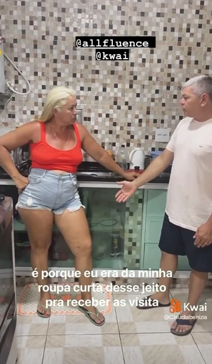 Mãe e Filha, coroa casada deliciosa com sua filha tesuda. image 45
