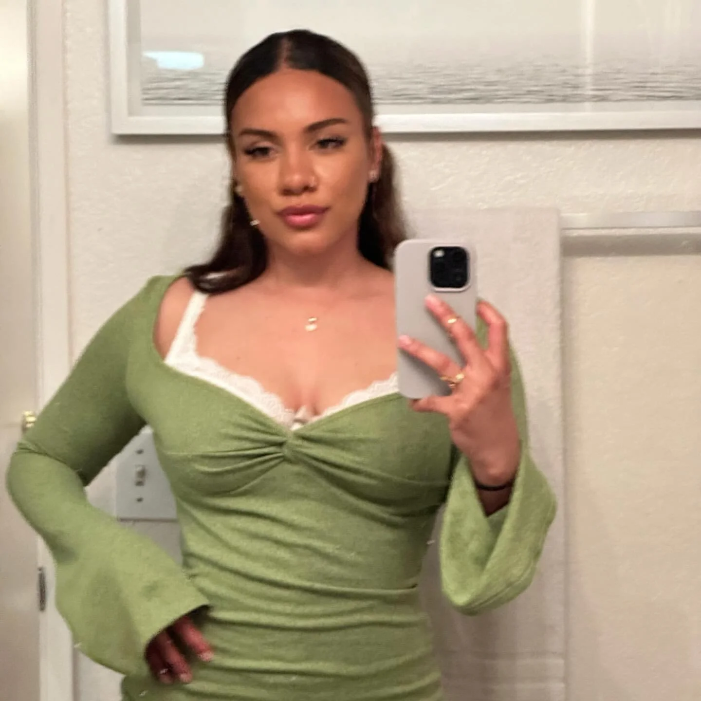 Pretty SoCal Redbone baddie Zoey image 29