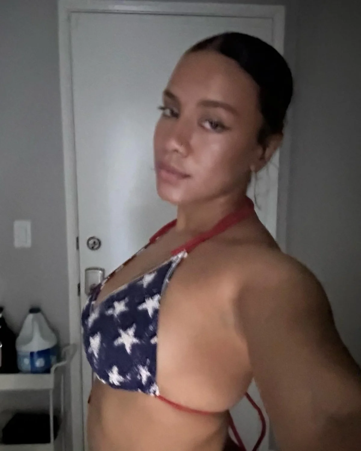Pretty SoCal Redbone baddie Zoey image 31