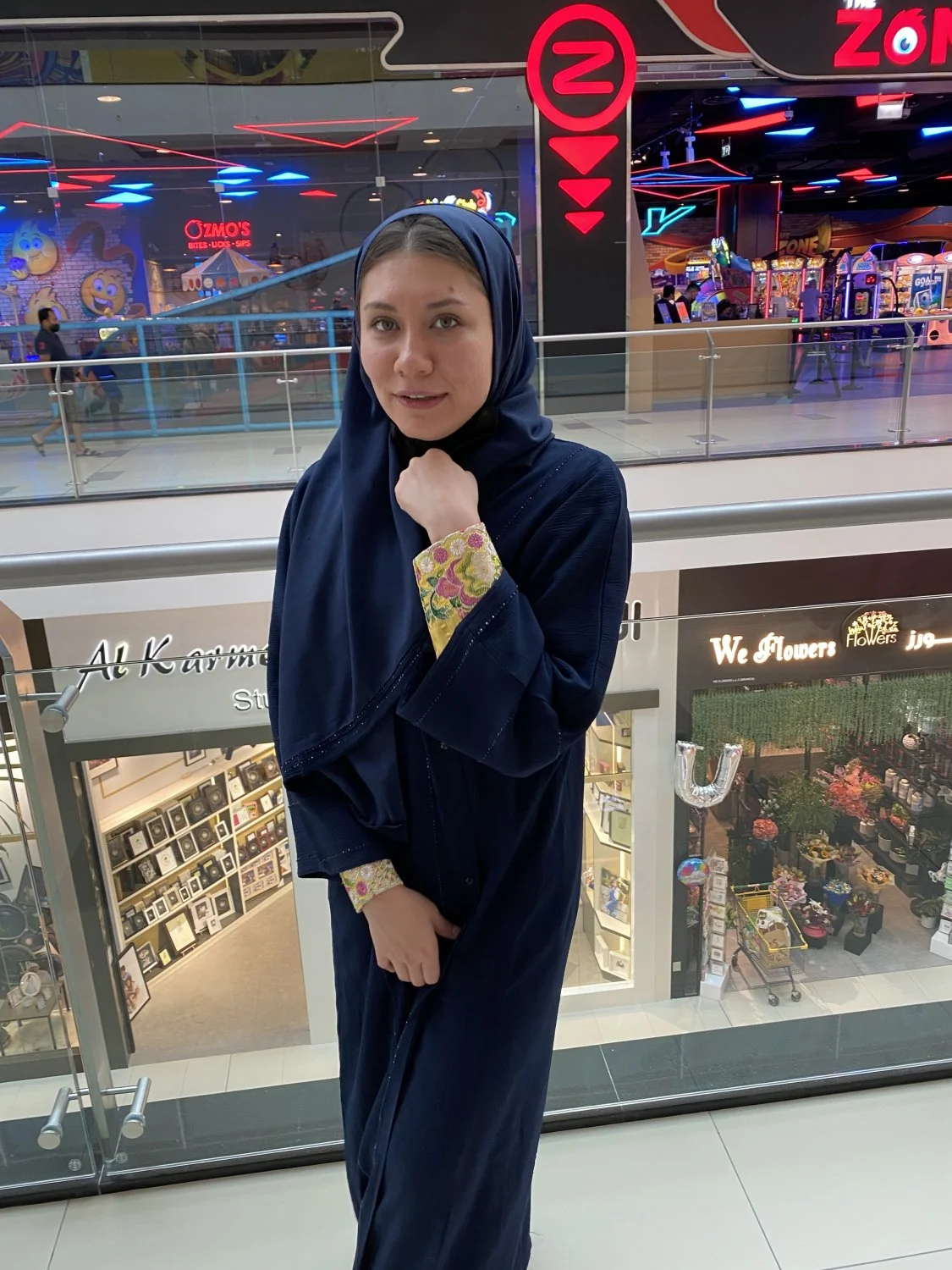 Hijabi Muslim wife loves BBC blowjob image 4