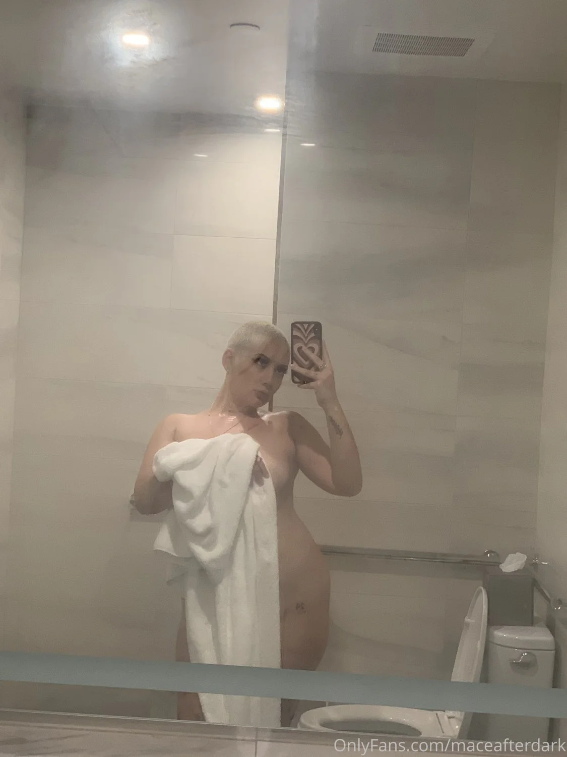 Streamer Pawg image 44