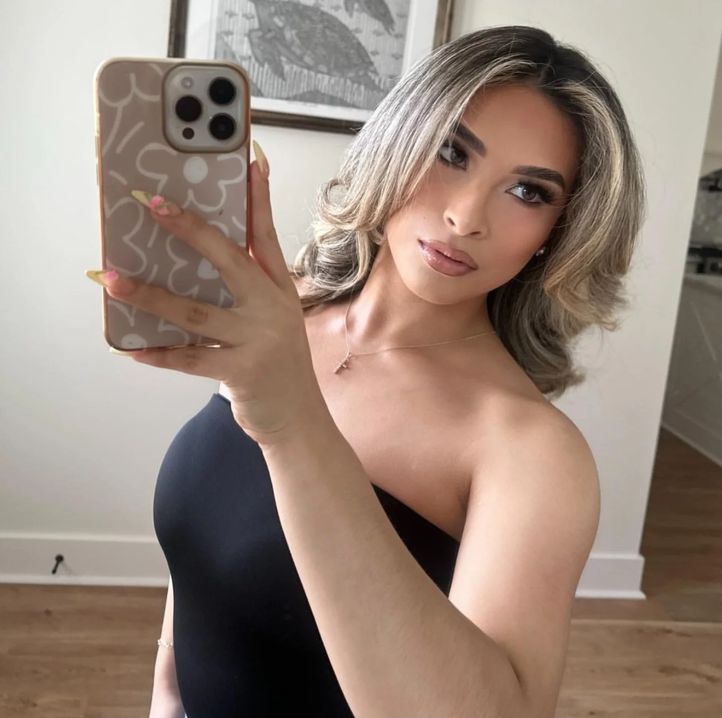 Sexy Amateur Latina Tiktok image 4